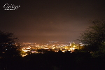 Vista nocturna de Cuitzeo desde el cerro de Tarimoro